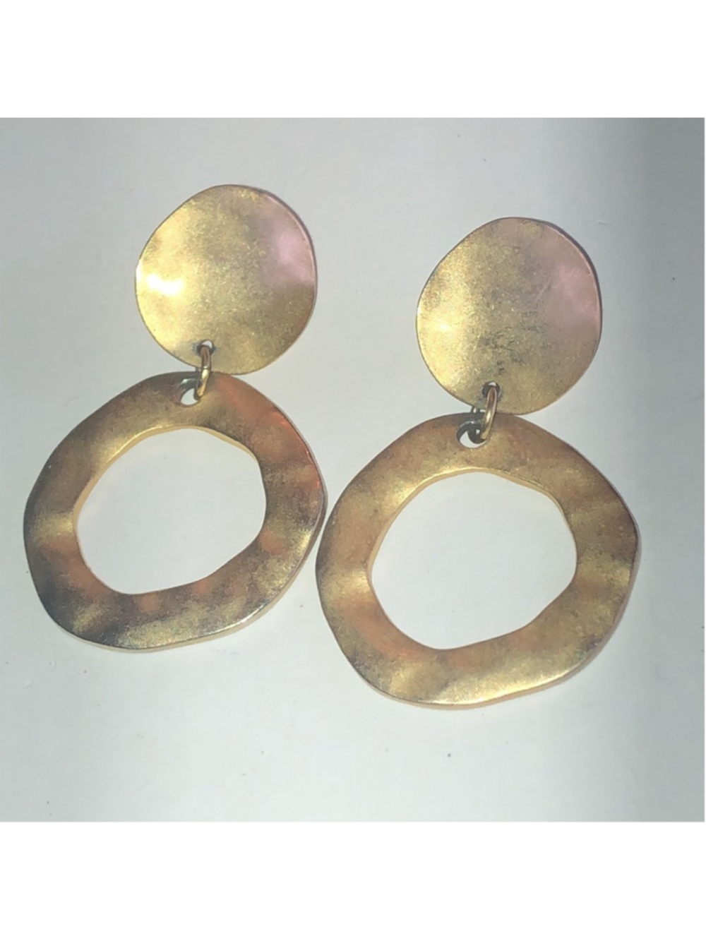 Vintage Satin Soft Gold Tone Retro Boho Statement Earrings - Picture 4 of 4
